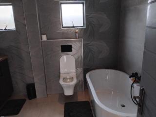 Lesiba guesthouse - 8