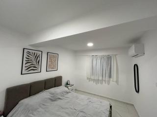 Newly Furnished & Cozy Duplex Netflix& Home office - Vlorë - 4
