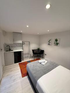 Westfield Shopping Studios - Chic City Escape - Londra - 5