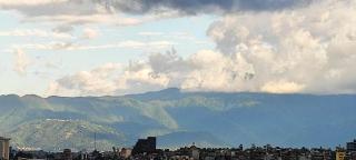 Beautiful room with mesmerising views of kathmandu valley and hills - - 7