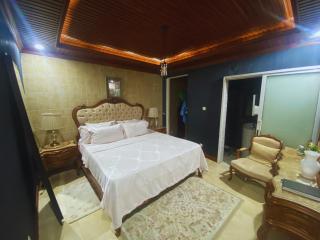 Dibassano House - Luanda - 0