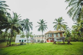 Cheshire Village - Beach Resort - Māttūl - 0