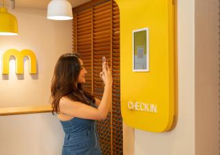 Bloom Hotel SG Highway - Ahmedabad - 9