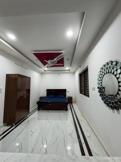 Deccan Green 3BR Pvt Pool Farmhouse By Homeyhuts - - 8