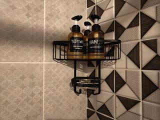 7 on school - Cozy guesthouse 15 min drive from airport and close to major highways - 4