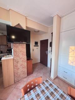 Studio 2' from Loutraki beach - 4