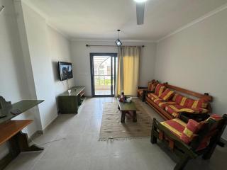 Luxury chalet for rent in Jaya Village - Zāwiyat al ‘Awwāmah - 0