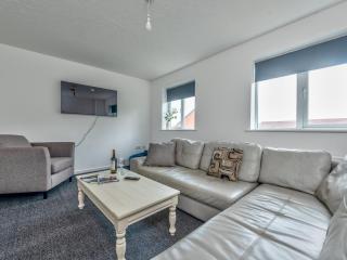 Spacious City House in Telford Pass the Keys - Telford - 0