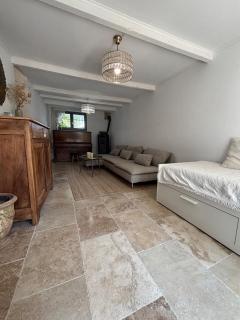 Small house in Provence - 1