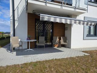 Nadmorski Apartament z Parkingiem w Ustroniu Morskim by Noclegi Renters - Ustronie Morskie - 8