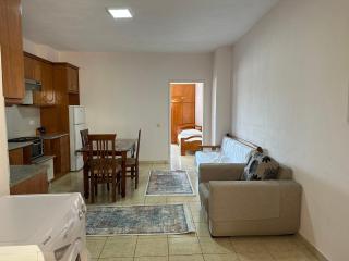 Seaside Family Apartments - Saranda - 5