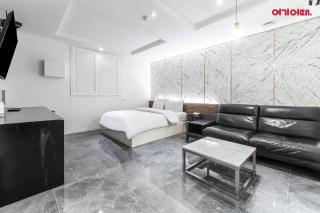 S Hotel - Bucheon - 3
