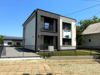 Családi kikötő apartman - Gyula - 0