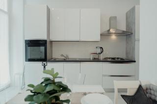 Bauhaus Literary Apartment - Trieste - 5