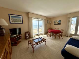 Spacieux Appartement T3 avec Terrasse Ensoleillée et Parking - FR-1-494-211 - Royan - 5