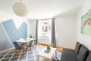 tolle Lage Charmante Wohnung - Lipsia - 3