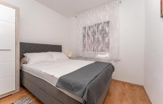 Amazing Home In Svpetar Na Moru - 6