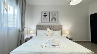 Al Reef Retreat Your 1BR Sofa Beds, Pool and Gym - Abu Dhabi - 9