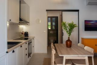 Clementine's City House - Argostoli - 1