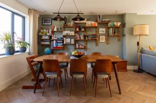 Stylish Family Home with Garden - Bristol - 9