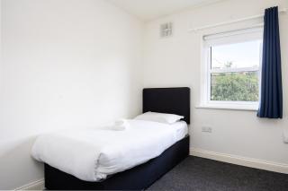 Spacious 2 Bed House - 20 Min Bus To City Center - Dublin - 7