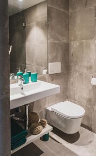 MILESTONE Carcavelos Lombos - 1