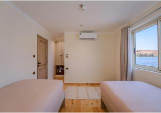 Anoush Dahabiya 7 nights from Luxor to Luxor each Monday - 7