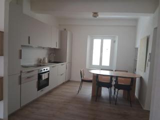 Très bel appartement refait à neuf dans la vieille ville de Hyères, 2 chambres, grande terrasse plein sud - Hyères - 8