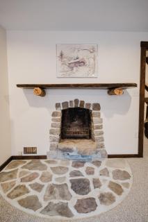 13 Beds, 17 Guests with Hot tub only 15Mins to Sunday River - Newry - 3