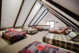 13 Beds, 17 Guests with Hot tub only 15Mins to Sunday River - 5