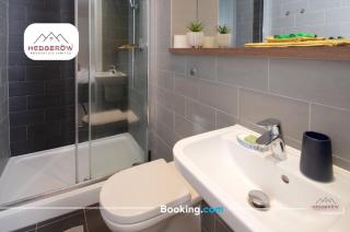 Exclusive Offers on 3-Night & Weekly Deal on 3-Bedroom Urban Loft by Hedgerow - Manchester - 5