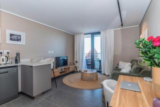 Modern One Bedroom Wavescapes Apartment Muizenberg - 4