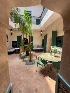 Riad Al Karama - 0