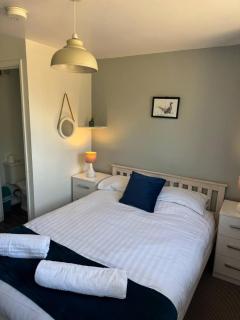 Cabin 2 - Bradwell on Sea - 4