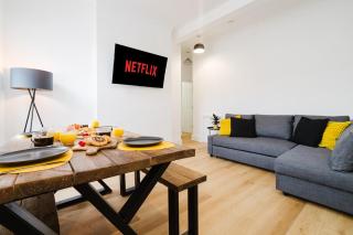 Modern 2BR Flat With Roof Terrace - Sheffield - 0