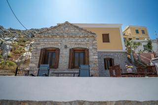 Παραθαλάσσιο Σπίτι στο Πέδι - Mythos House - Sými - 2