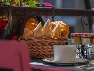 Logis Hôtel Central - Montargis - 5