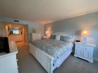 Siesta Dunes 5-305 by Siesta Dunes - Sarasota - 0