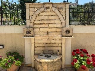 Ilianas R&F Luxury home - Perama - 8