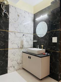 WelcomeCity Kasauli Operated By Splendid Hotels - Kasauli - 1
