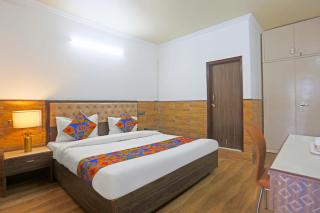 FabHotel Vasant Villa - Near ILBS Hospital - Neu-Delhi - 2