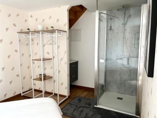 Grande maison en campagne avec piscine, 11 voyageurs - Hénansal - 3