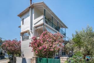 Theodoros apartments - Nikiana - 0