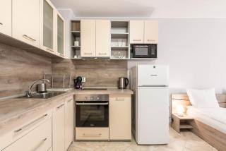 Breeze Private Studio - Warna - 6