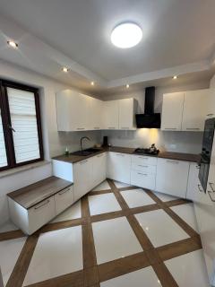 Aura Deluxe Apartament - Skorka - 3