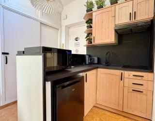 Port 1BR Flat with Terrace - Nizza - 5