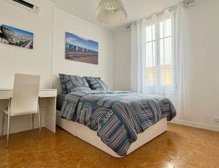 Port 1BR Flat with Terrace - Nizza - 7