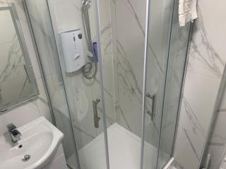 The Greyfriars Suite by Nestura - Leicester - 8