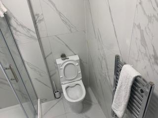 The Greyfriars Suite by Nestura - Leicester - 9