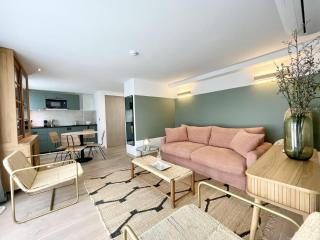 PARISIAN HOME l MONTMARTRE - 0